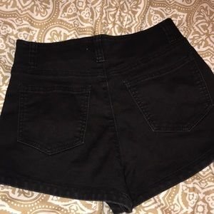Petite black little shorts, great with any top!